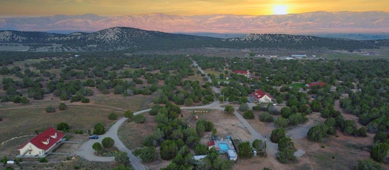 Hacienda Roja - The Cedars #7 At Wind Walker Homestead Spring City Esterno foto